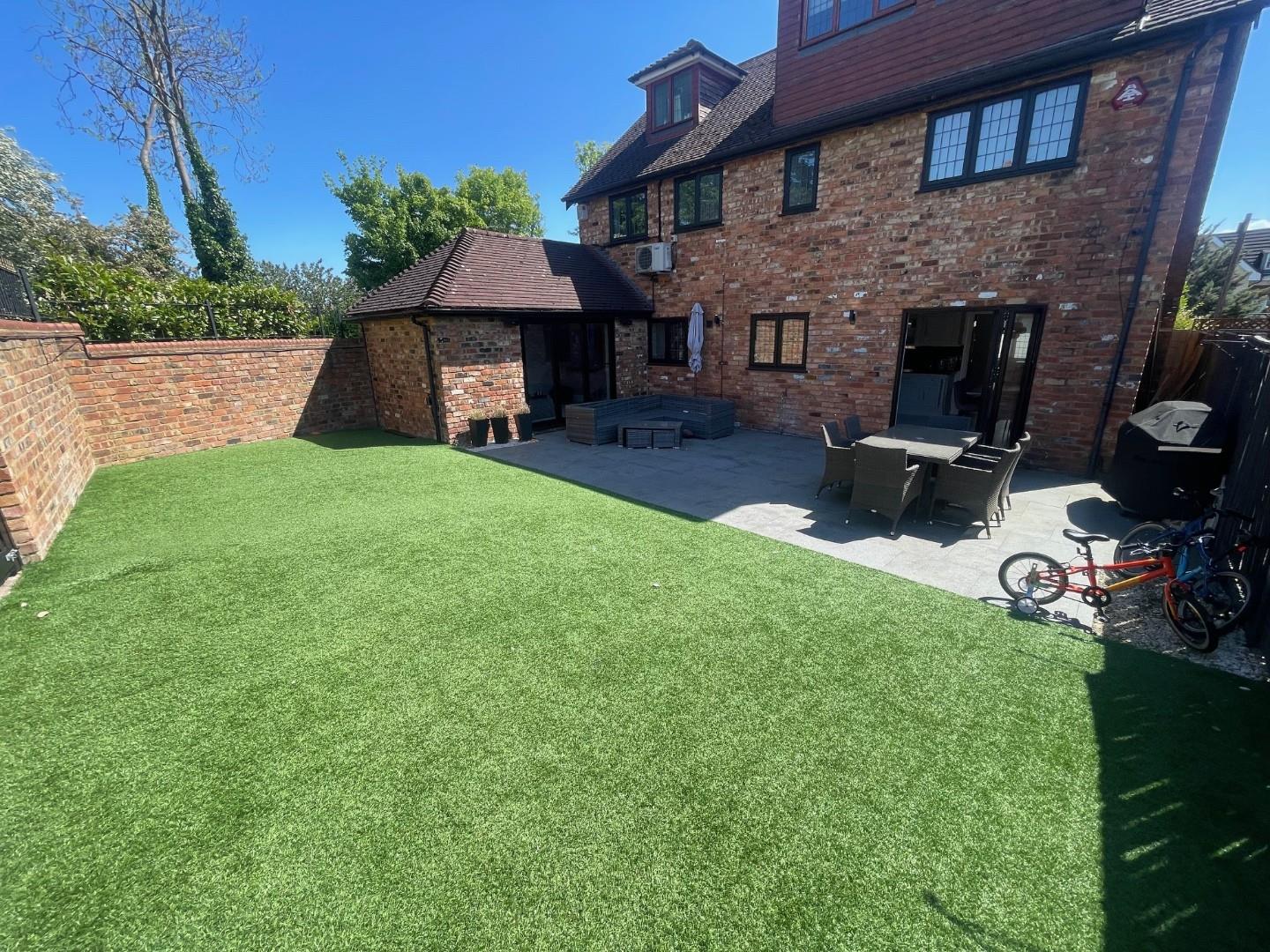 Priory Field Drive, Edgware